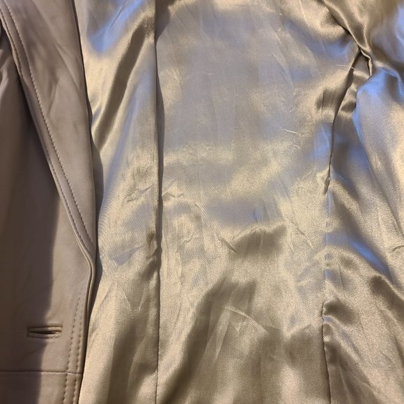 Womens leather jacket - Picture 2 of 7